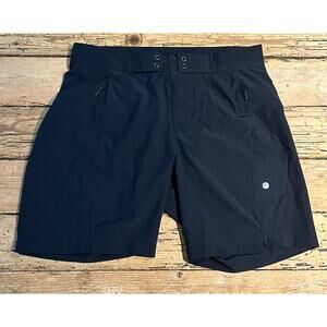 Willit Womens Size 8 Black Bermuda Shorts UPF 50+ NWT